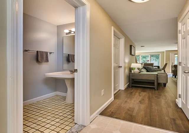 5th image of 575 Bridge Rd #13-4, Florence, MA 01062 | MLS# 73545417