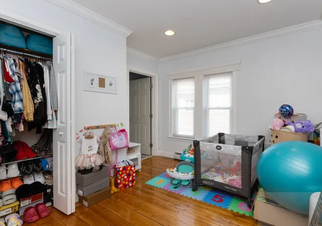 15th image of 21 23 Chestnut St, Hyde Park, MA 02136 | MLS# 73000805