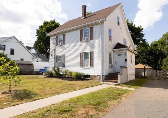 1st image of 21 23 Chestnut St, Hyde Park, MA 02136 | MLS# 73000805