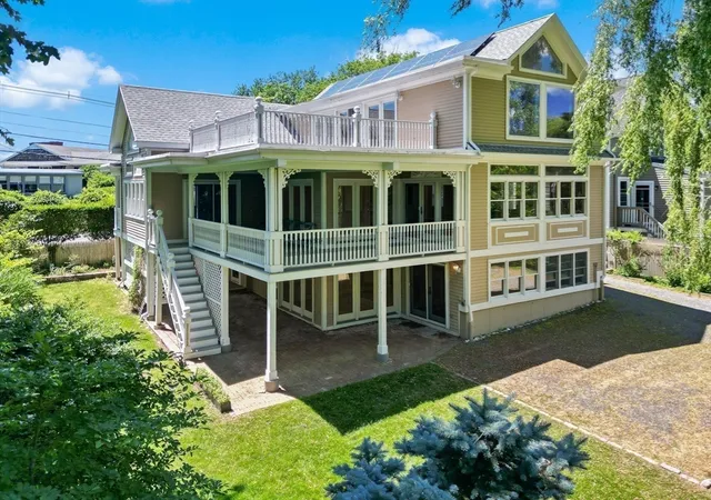 1st image of 174 Willow Rd, Nahant, MA 01908 | MLS# 73537579