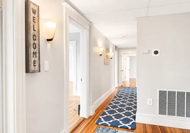 3rd image of 374 Massachusetts Ave, Arlington, MA 02474