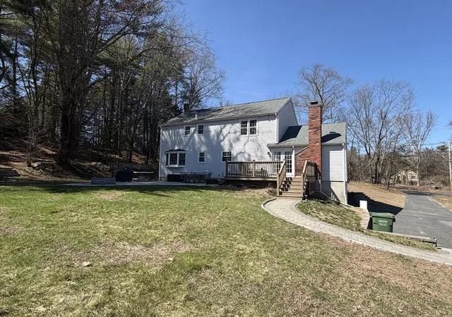 Homes for sale in Uxbridge, MA | 485 Hartford Ave, Uxbridge, MA 01569 | MLS# 73502394