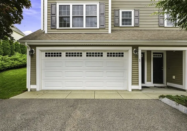 Photo 3 of Condo for sale at 1284 County St #1, Attleboro, MA 02703 | MLS# 73565664 | Listing updated on 2026-08-30