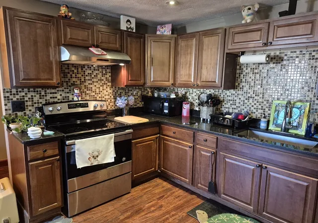 Homes for sale in Lynn, MA | 33A Jackson Street #203, Lynn, MA 01902 | MLS# 73544364