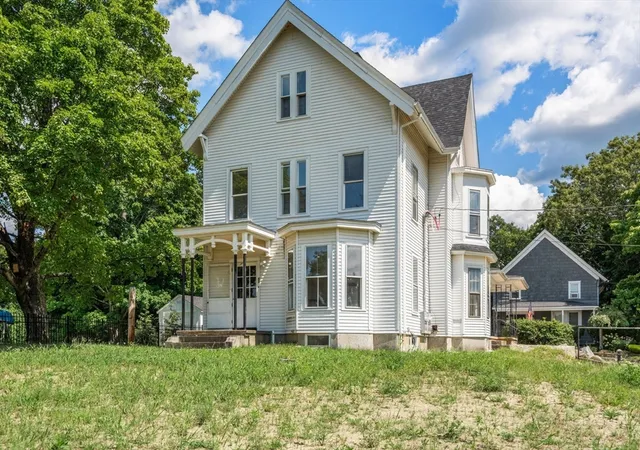 2nd image of 83 Oak Street, Uxbridge, MA 01569 | MLS# 73566306