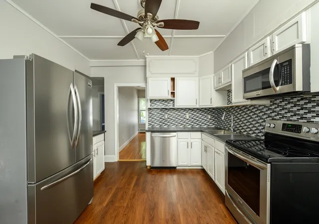 Homes for sale in Rockland, MA | 28 Blanchard St, Rockland, MA 02370 | MLS# 73537880