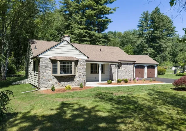 Homes for sale in East Longmeadow, MA | 580 Parker St, East Longmeadow, MA 01028 | MLS# 73525538