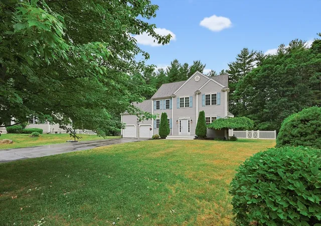 Homes for sale in Foxboro, MA | 25 Sullivan Way, Foxboro, MA 02035 | MLS# 73540982