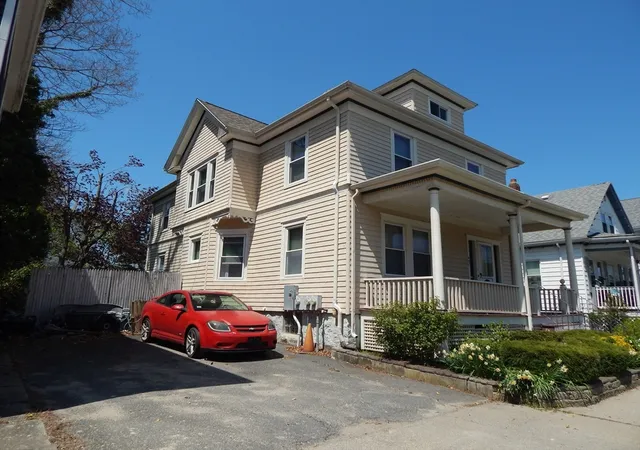 4th image of 407 Park St, New Bedford, MA 02740 | MLS# 73513761