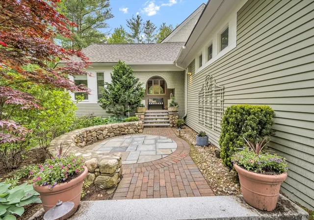 Homes for sale in Ipswich, MA | 43 Country Club Way, Ipswich, MA 01938 | MLS# 73545711