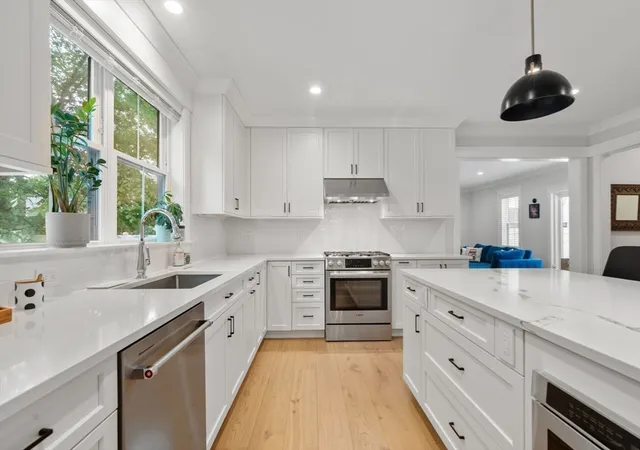 4th image of 12 South Lincoln St #12, Natick, MA 01760 | MLS# 73556558