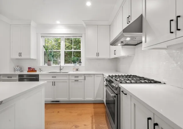 5th image of 12 South Lincoln St #12, Natick, MA 01760 | MLS# 73556558