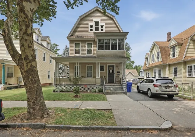 Photo 1 of Sale Pending at 32 Kenwood Park, Springfield, MA 01108 | MLS# 73554188 | Listing updated on 2026-08-18
