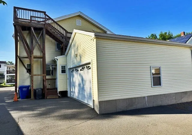 3rd image of 11 Maple Avenue, Northampton, MA 01060 | MLS# 73567279