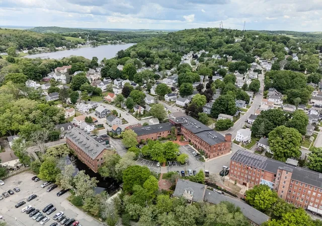 Homes for sale in Amesbury, MA | 25 Pond St #203, Amesbury, MA 01913 | MLS# 73536613