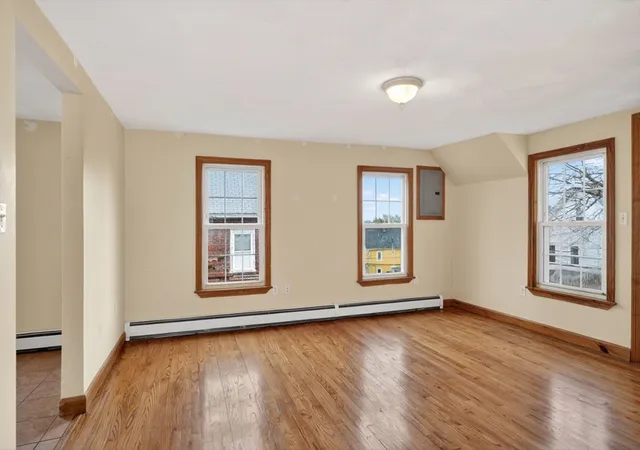 Homes for sale in Hudson, MA | 17 Mason St, Hudson, MA 01749 | MLS# 73494218