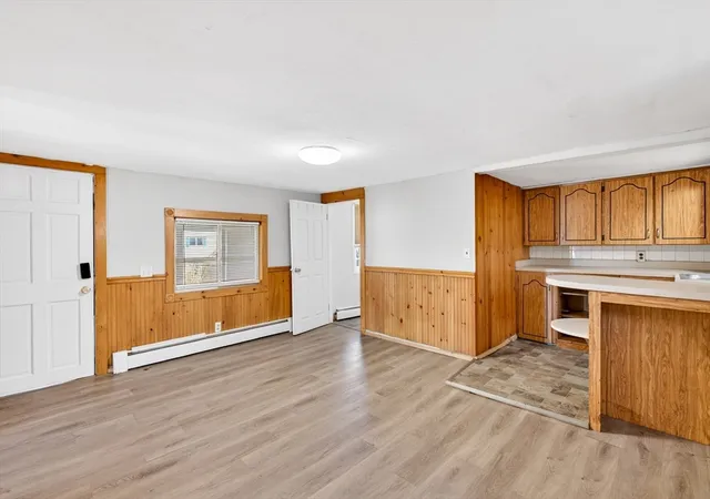 Photo 3 of Single family home for sale at 40 Moran St, Gardner, MA 01440 | MLS# 73568909 | Listing updated on 2026-08-31