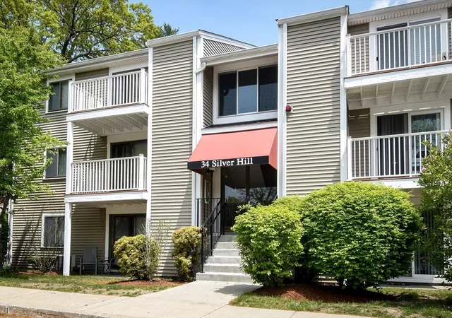 2nd image of 34 Silver Hill #12, Natick, MA 01760 | MLS# 73552160