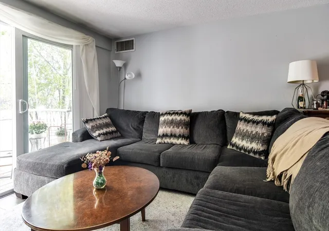 5th image of 34 Silver Hill #12, Natick, MA 01760 | MLS# 73552160