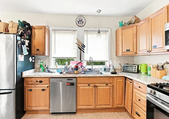 Photo 4 of Multi family home for sale at 118 Auburn St, Medford, MA 02155 | MLS# 73563823 | Listing updated on 2026-10-06