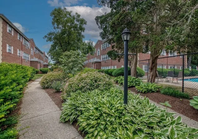 Homes for sale in Boston, MA | 5 Cass St #2, Boston, MA 02132 | MLS# 73547143