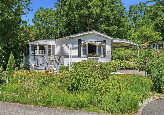 33rd image of 29 5 South Meadow Village, Carver, MA 02330 | MLS# 73556415