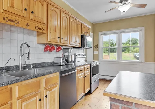 5th image of 69 Winchendon Rd, Royalston, MA 01368 | MLS# 73547256