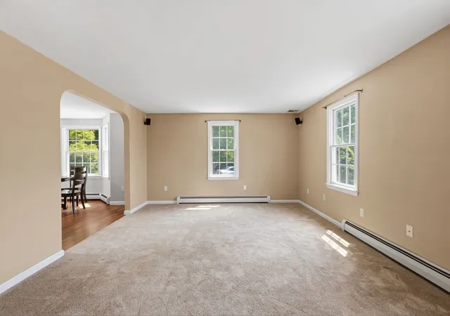 4th image of 618-620 High Street, Bridgewater, MA 02324 | MLS# 73553363