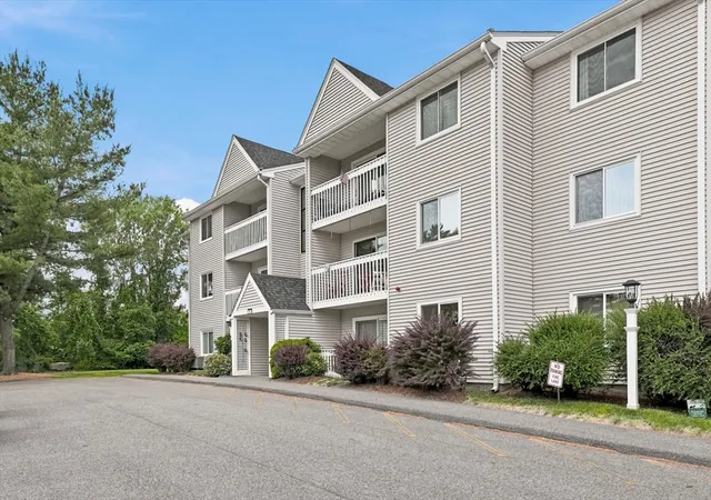 2nd image of 15 Bower Rd #F5, Quincy, MA 02169 | MLS# 73542923