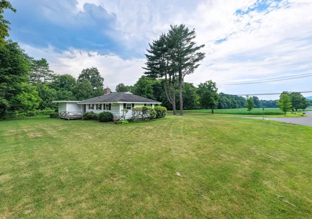 4th image of 195 Woodbridge St, South Hadley, MA 01075 | MLS# 73549973