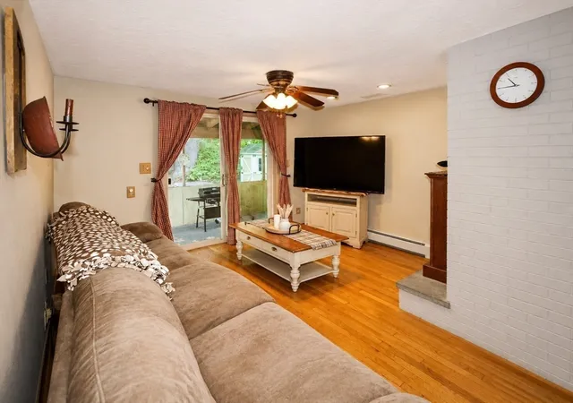 Photo 3 of Single family home for sale at 137 Wilson St, Spencer, MA 01562 | MLS# 73564054 | Listing updated on 2026-09-08