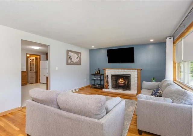 Photo 3 of Sale Pending at 3 Michael Rd, Dracut, MA 01826 | MLS# 73564473 | Listing updated on 2026-09-10
