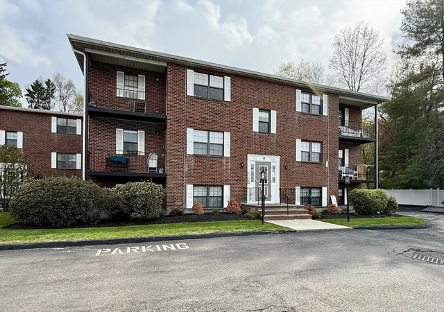 Photo 4 of Condo for sale at 90 Neponset St #1001, Canton, MA 02021 | MLS# 73525181 | Listing updated on 2026-09-11