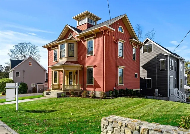Homes for sale in Woburn, MA | 23 Ward St, Woburn, MA 01801 | MLS# 73493236