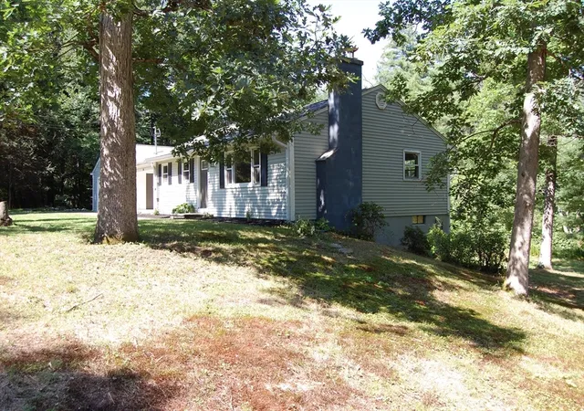 Photo 3 of Single family home for sale at 85 Baldwin Dr, Hampden, MA 01036 | MLS# 73562143 | Listing updated on 2026-10-06