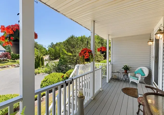 Photo 4 of Single family home for sale at 7 Nathan's Way, Peabody, MA 01960 | MLS# 73534947 | Listing updated on 2026-08-21