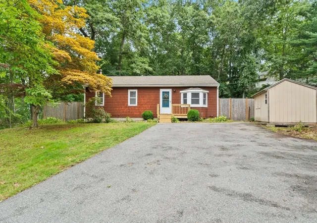 Photo 2 of Sale Pending at 7 Riverview Dr, Middleton, MA 01949 | MLS# 73565210 | Listing updated on 2026-09-08