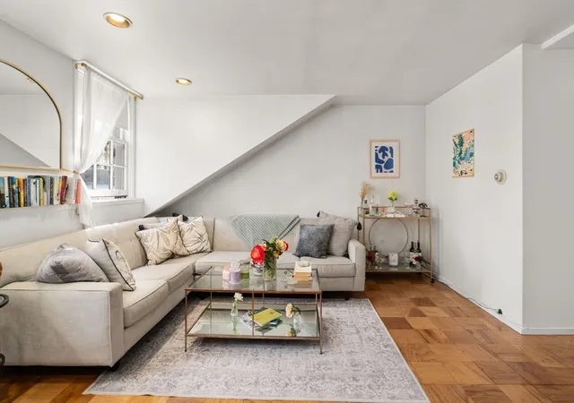 Homes for sale in Boston, MA | 17 Bowdoin St #5BC, Boston, MA 02114 | MLS# 73500942