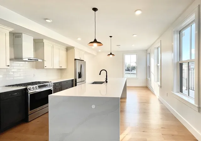 Photo 1 of Condo for sale at 165 Everett St #7, East Boston, MA 02128 | MLS# 73206743 | Listing updated on 2025-04-13