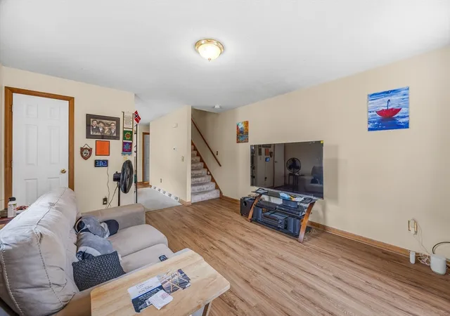 5th image of 134 Main St, South Hadley, MA 01075 | MLS# 73560042