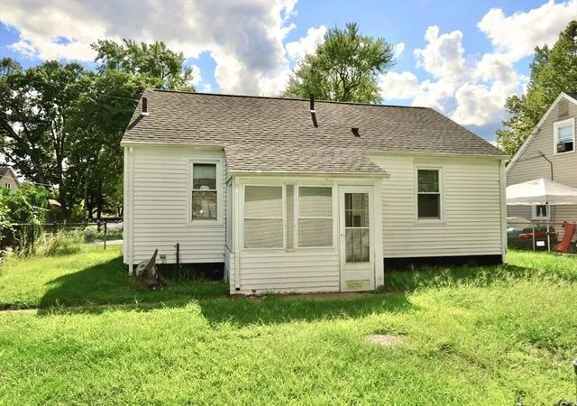 Photo 3 of Single family home for sale at 61 Russell Street, Springfield, MA 01104 | MLS# 73569532 | Listing updated on 2026-10-27
