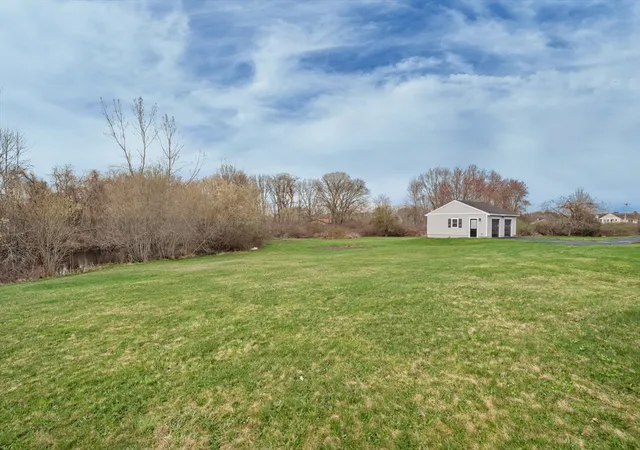 Homes for sale in Rehoboth, MA | 277 Providence St, Rehoboth, MA 02769 | MLS# 73505107