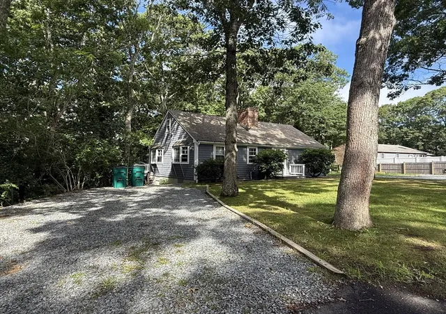 1st image of 297 Strawberry Hill Rd, Centerville, MA 02632 | MLS# 73559127