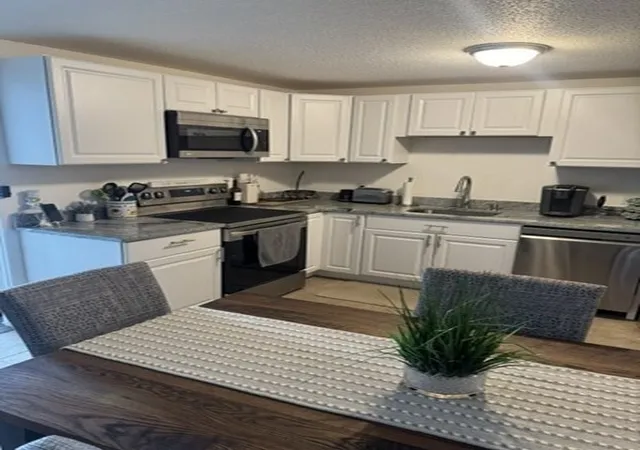 Homes for sale in Worcester, MA | 56 Edgeworth St #22, Worcester, MA 01605 | MLS# 73549658