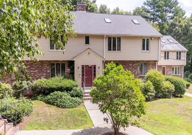 1st image of 46 Pinebrook Ln #3, South Easton, MA 02375 | MLS# 73548727