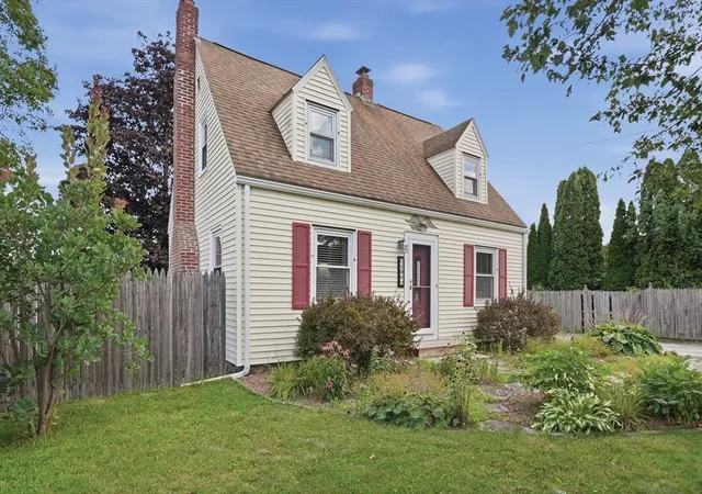 2nd image of 490 Main Street, Oxford, MA 01540 | MLS# 73568052