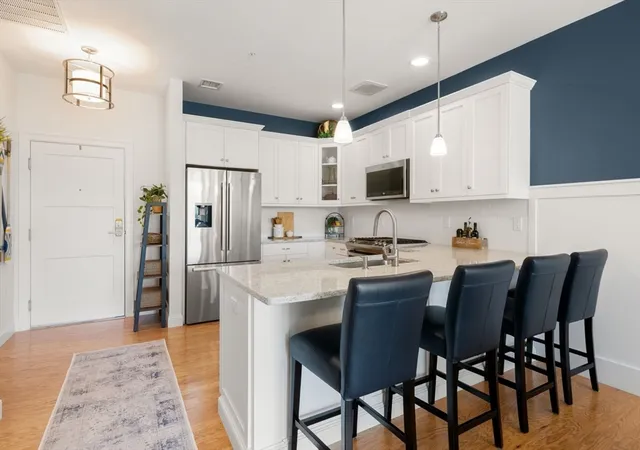 2nd image of 1 Mariner’s Wy, Plymouth, MA 02360