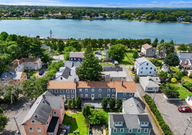 Photo 3 of House for sale at 8 Saunders St, Salem, MA 01970 | MLS# 73552285 | Listing updated on 2026-08-07
