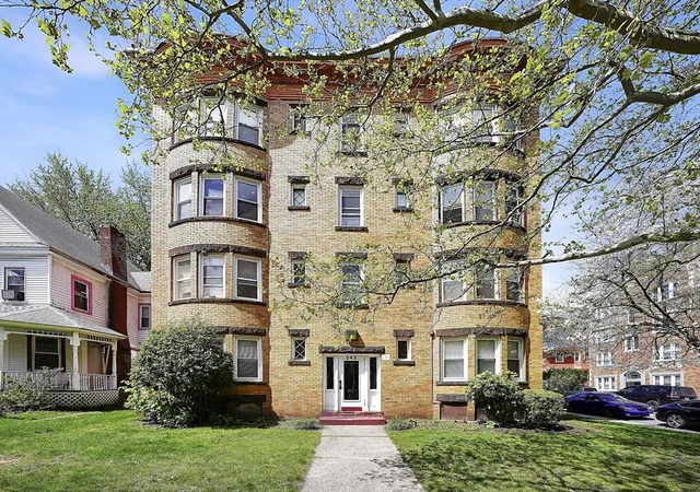 Homes for sale in Springfield, MA | 242 Fort Pleasant Ave, Springfield, MA 01108 | MLS# 73516463