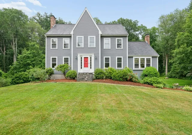 Homes for sale in Upton, MA | 10 Sadler Road, Upton, MA 01568 | MLS# 73541721